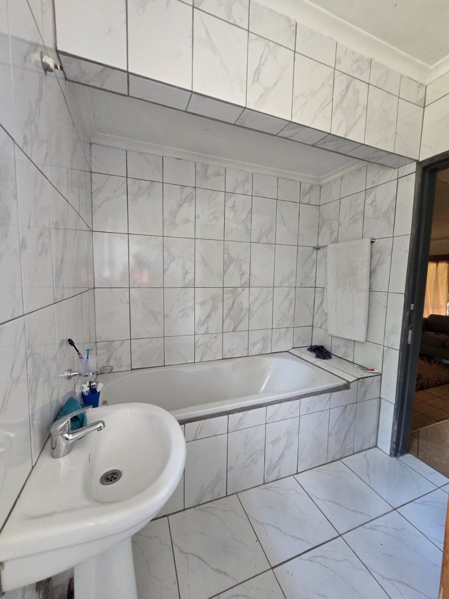 3 Bedroom Property for Sale in Orkney North West